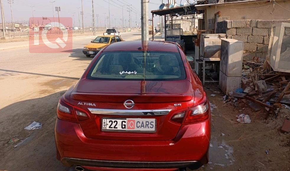 نيسان ألتيما